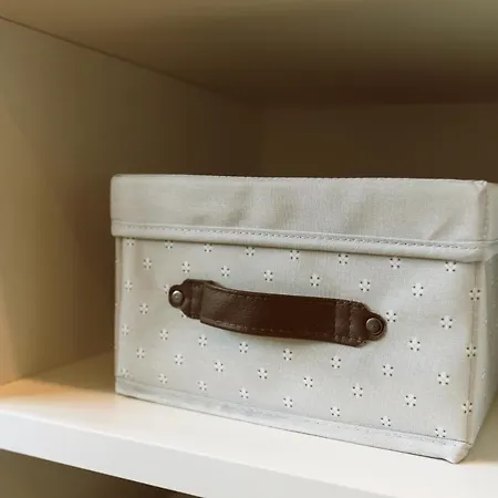 Entire House In The Center Of - Free Parking - Dragon Garden Pavilion Habitación en casa particular *